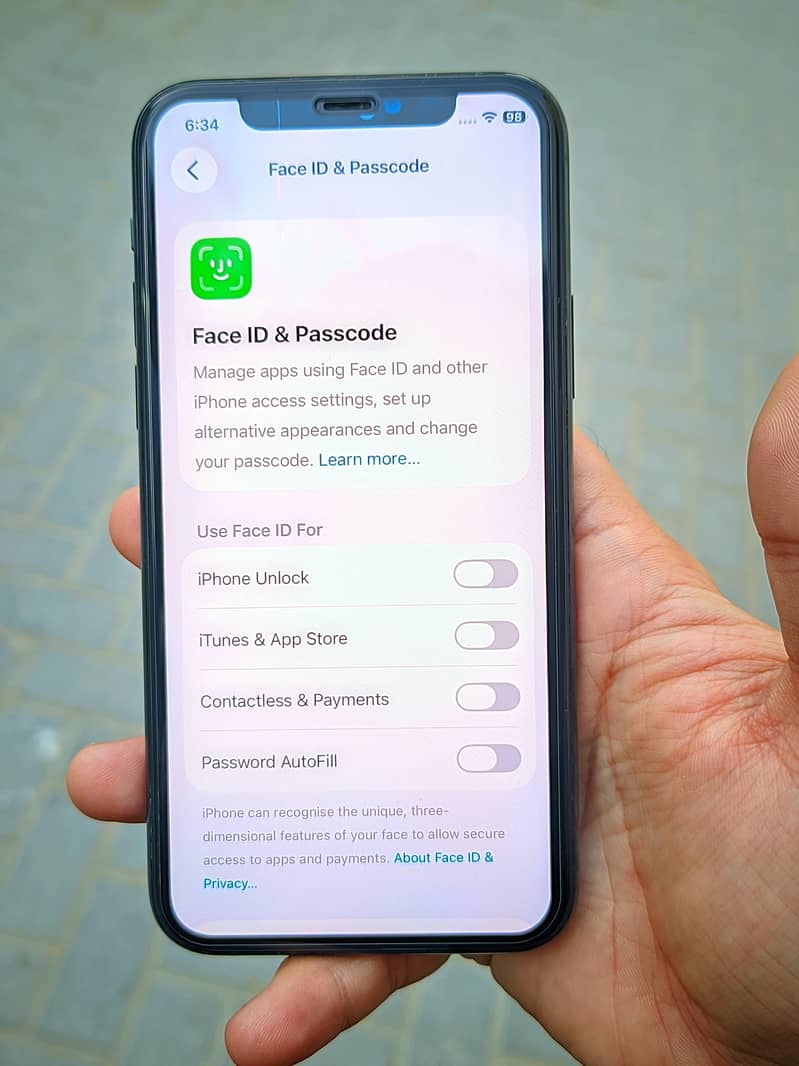 iphone 11 pro 2