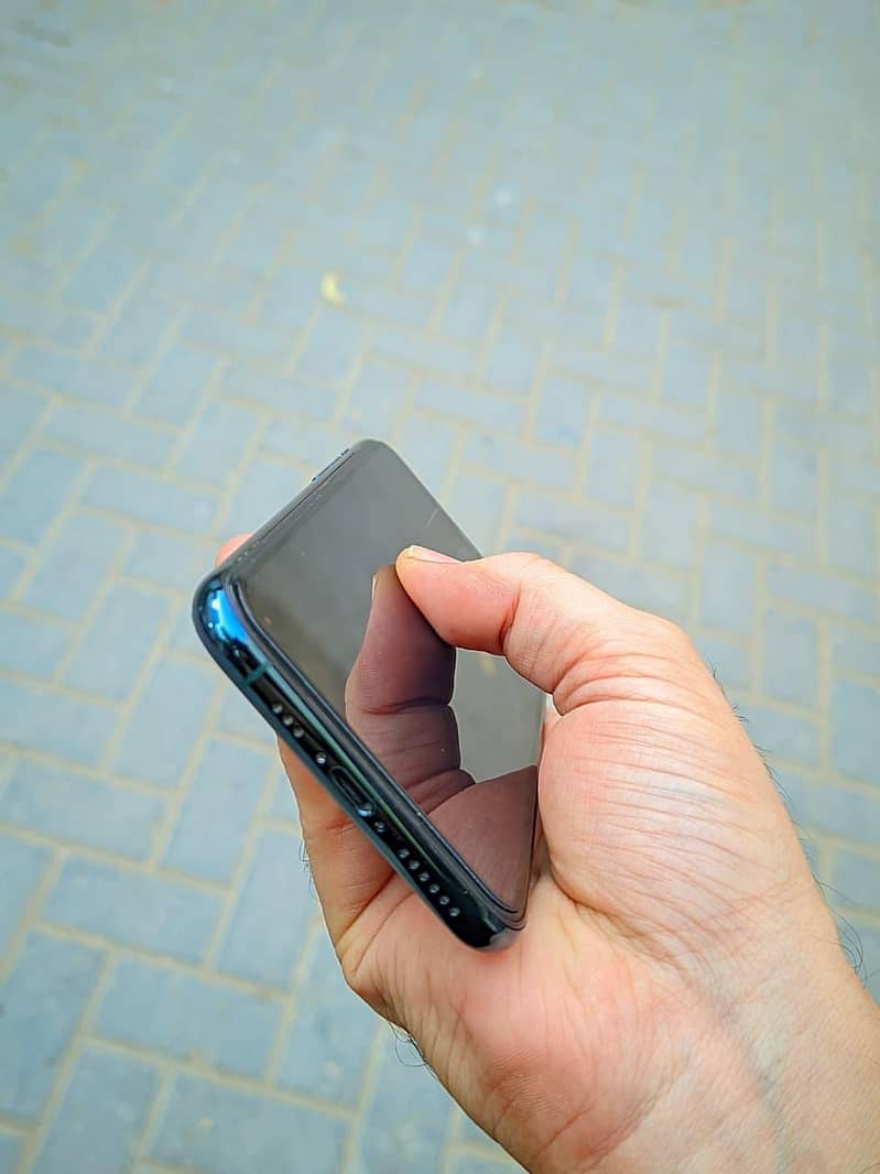iphone 11 pro 3