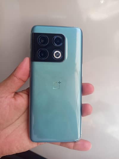 One Plus 10 Pro