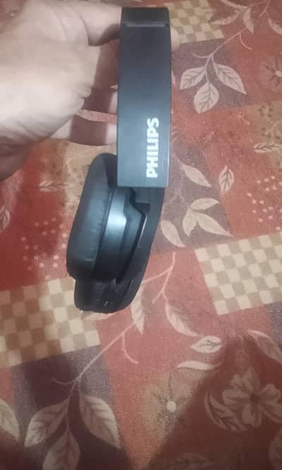 Philips H4205 On-Ear Wireless Headphones