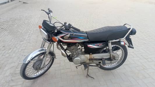 Honda CG 125 Hasilpur 0/3/0/1/7/9/2/2/6/6/7