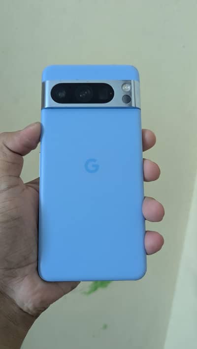 Google Pixel 8 Pro