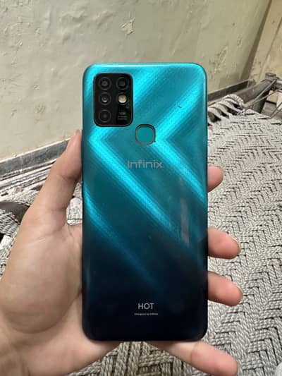 Infinix Hot 10
