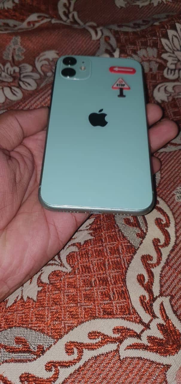 Apple iPhone 11 2
