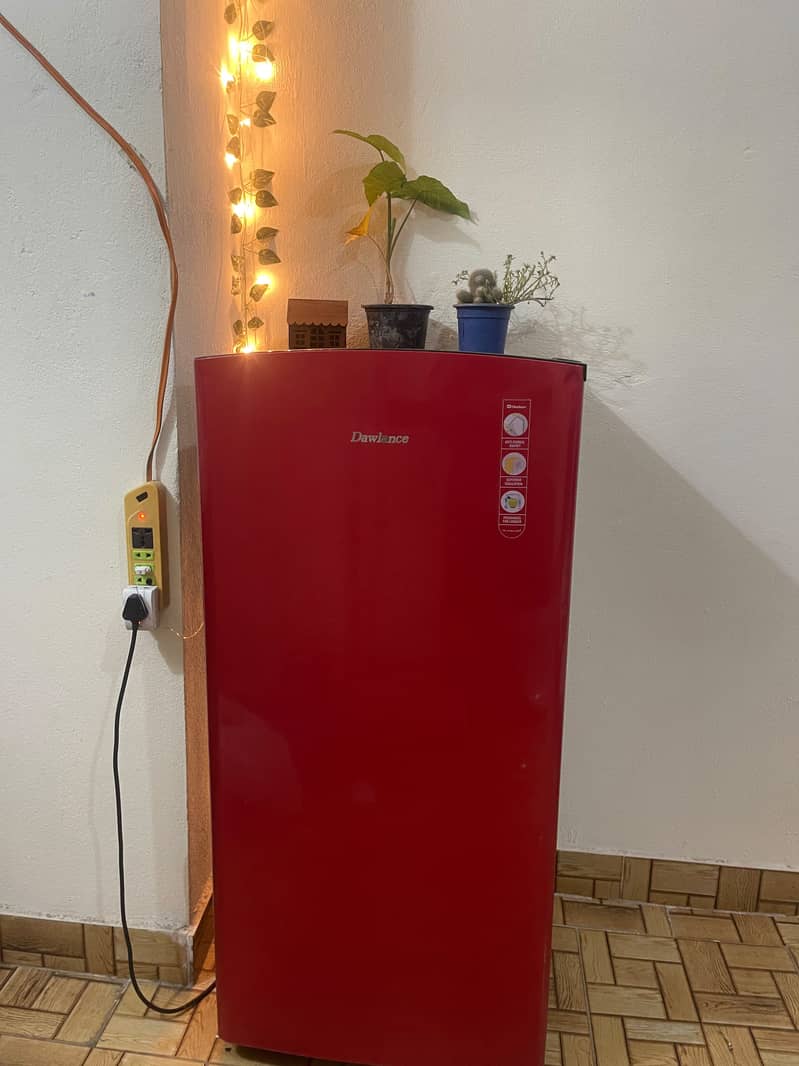 Medium size ,Good functional Refrigerator 1