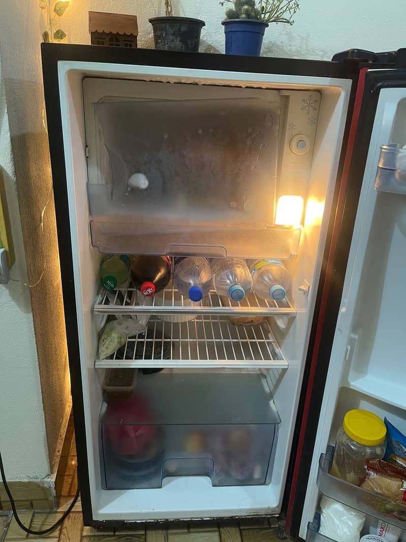 Medium size ,Good functional Refrigerator 2