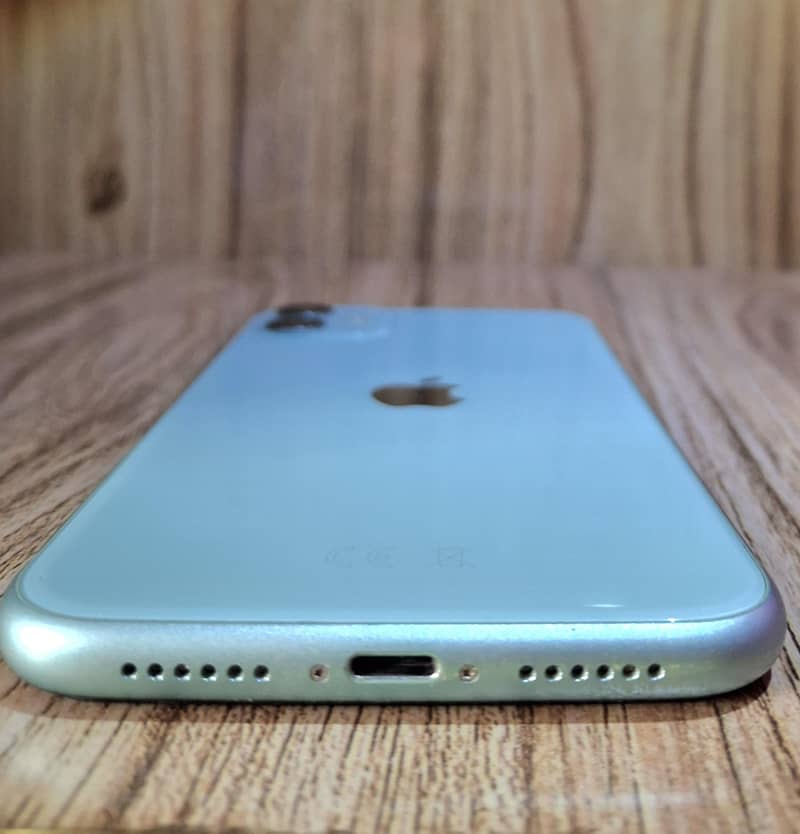 Apple iPhone 11 1