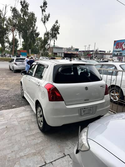 Suzuki Swift 2011