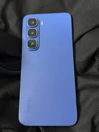Infinix Hot60i