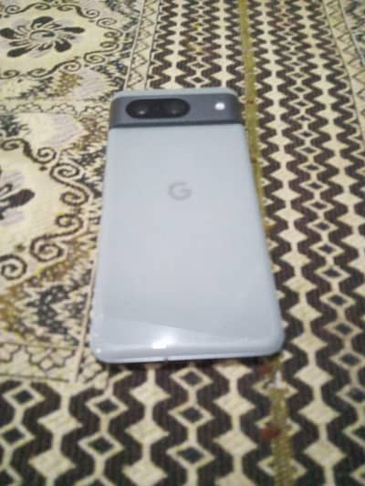 Google Pixel 8