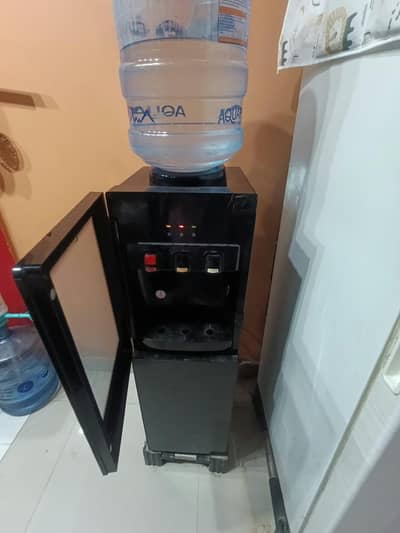 Water Dispenser