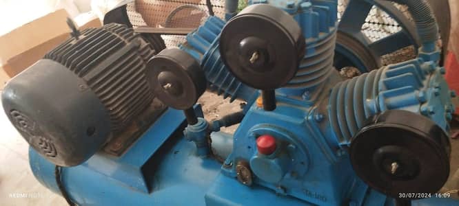 Air compressor 3 head 9 bar
