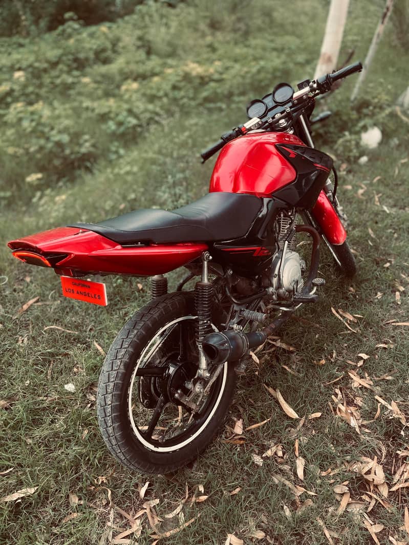 yahama ybr 2016 model 2