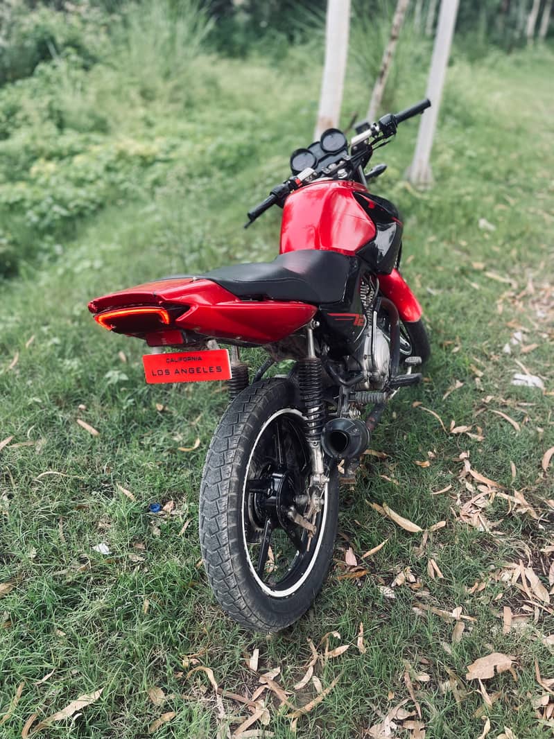 yahama ybr 2016 model 3