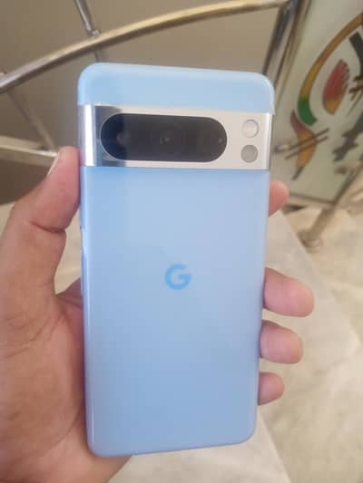 Google Pixel 8 Pro