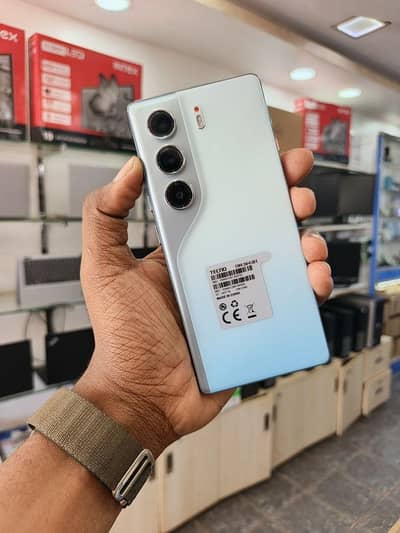 Tecno Camon 40 Pro 8/256GB Box Pack | 12 Months Warranty