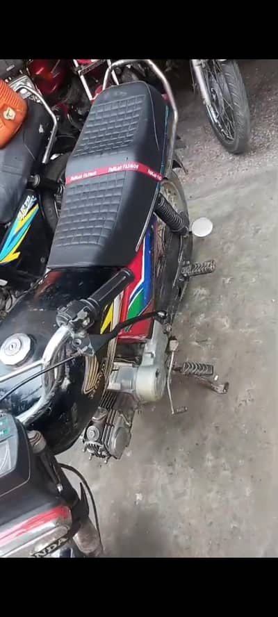 Road prince 14 model Available okara city