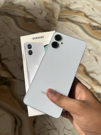 Samsung Mobile A06 4/64