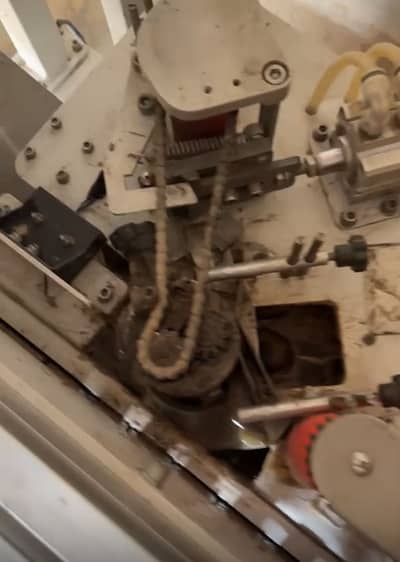 R3 taping machine