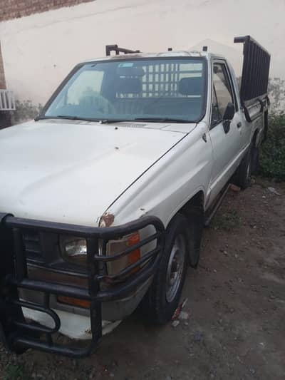 Toyota Hilux 1985