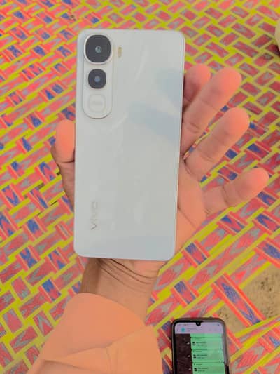 Vivo Y400