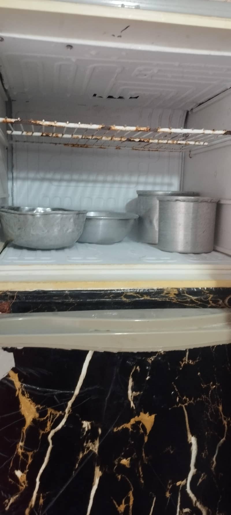 Dawlance Refrigerator 1