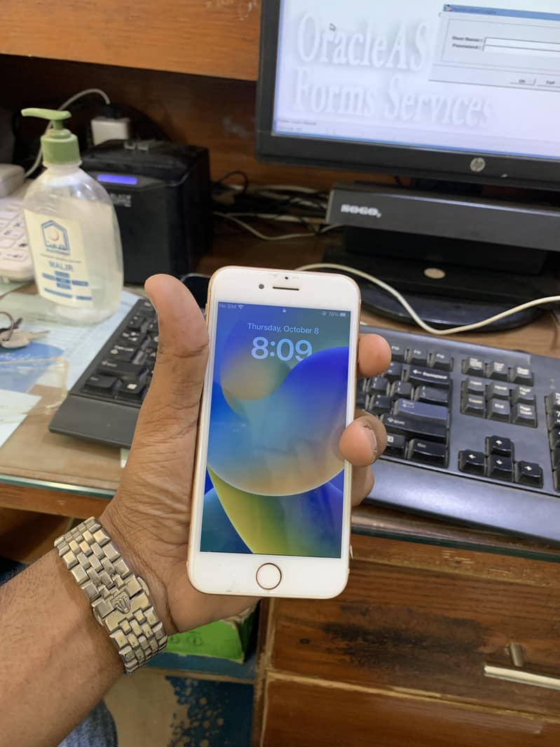Apple iPhone 8 2