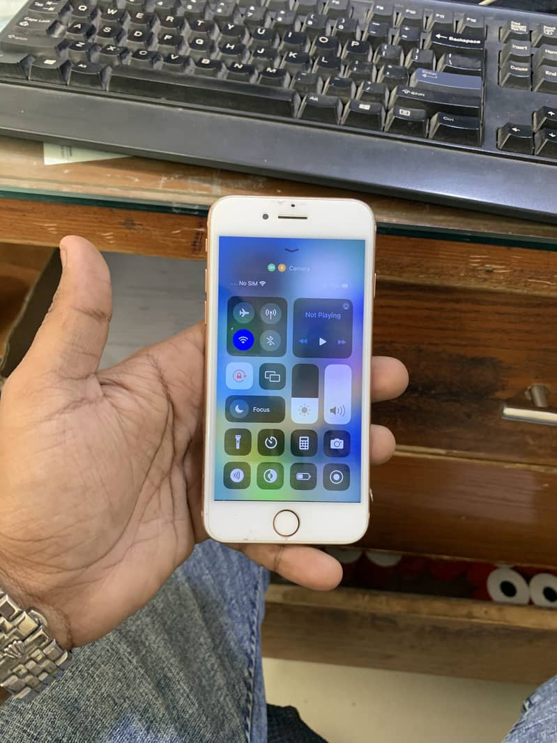 Apple iPhone 8 14