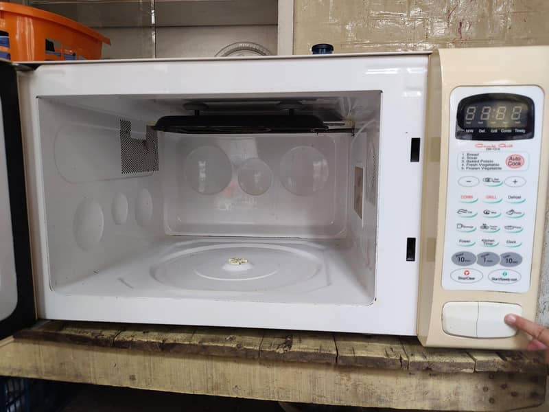 Dawlance microwave Owen 2