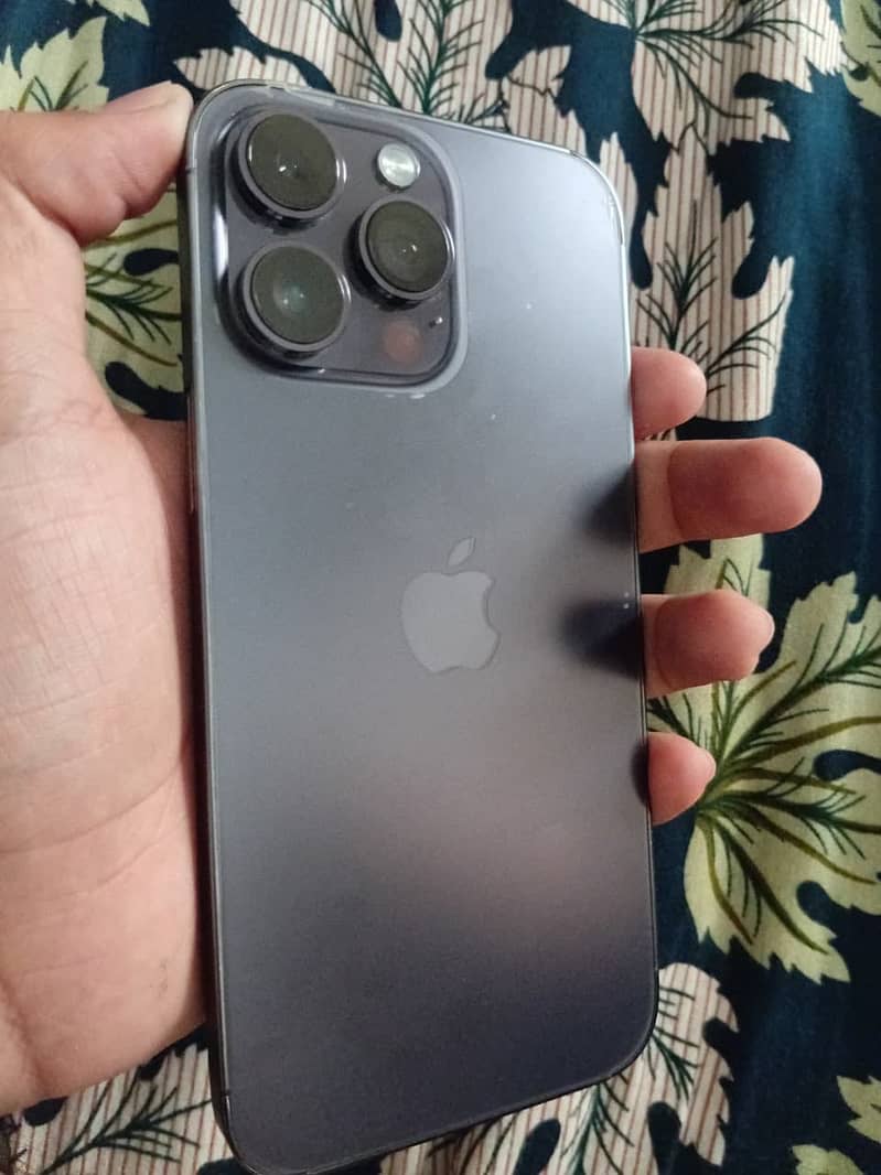 Apple iPhone 14 Pro Max 0