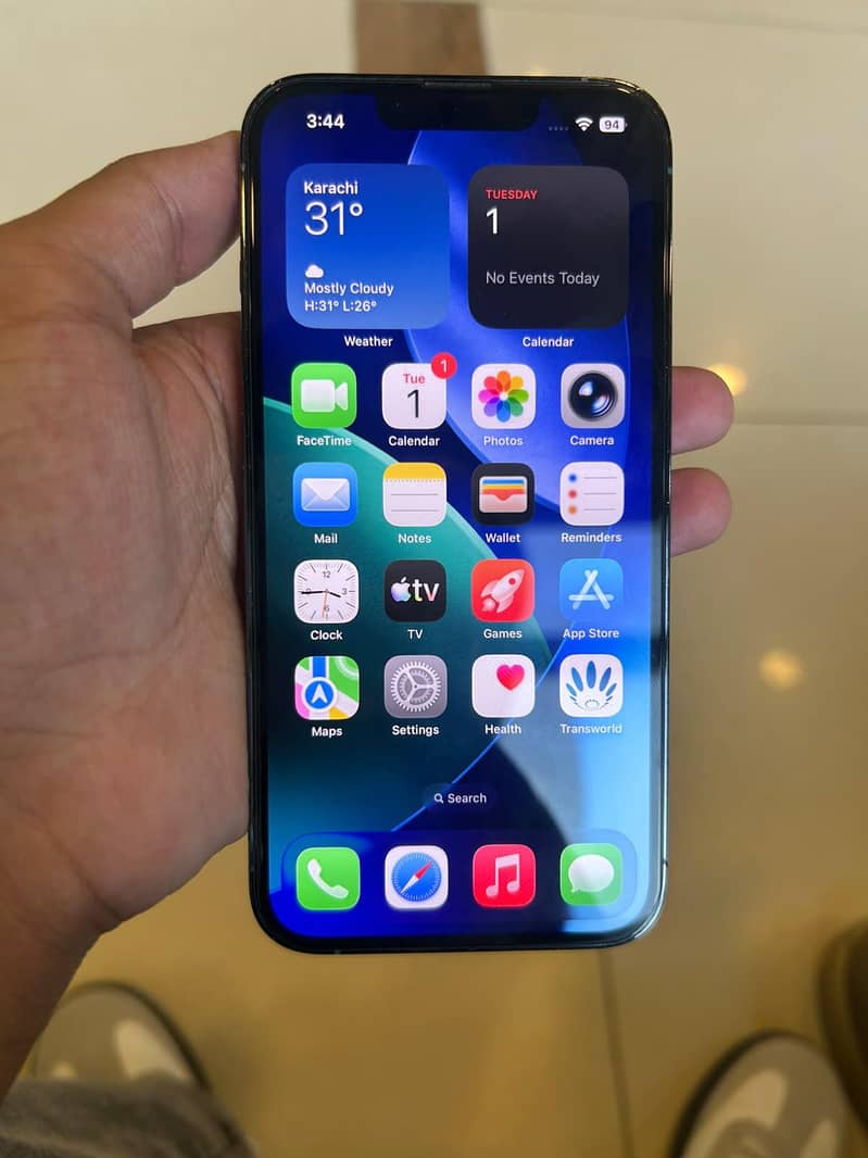 Apple iPhone 13 Pro 2