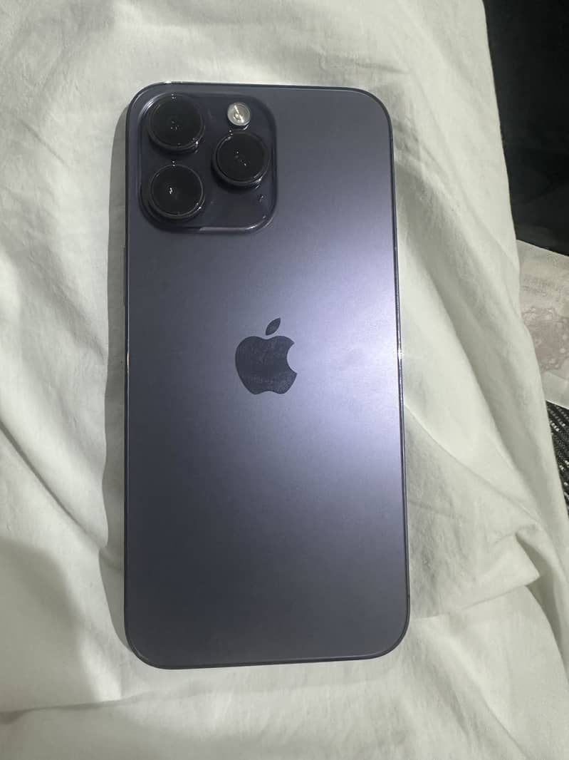 Apple iPhone 14 Pro Max 0