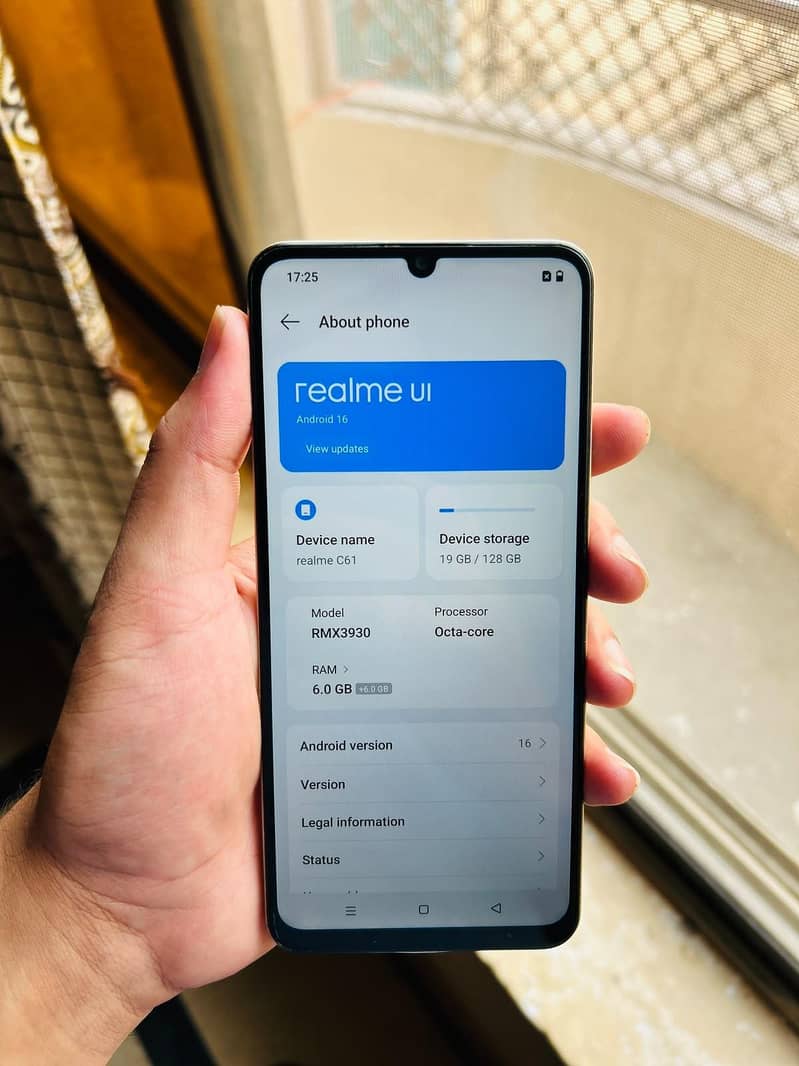 Realme C61 7