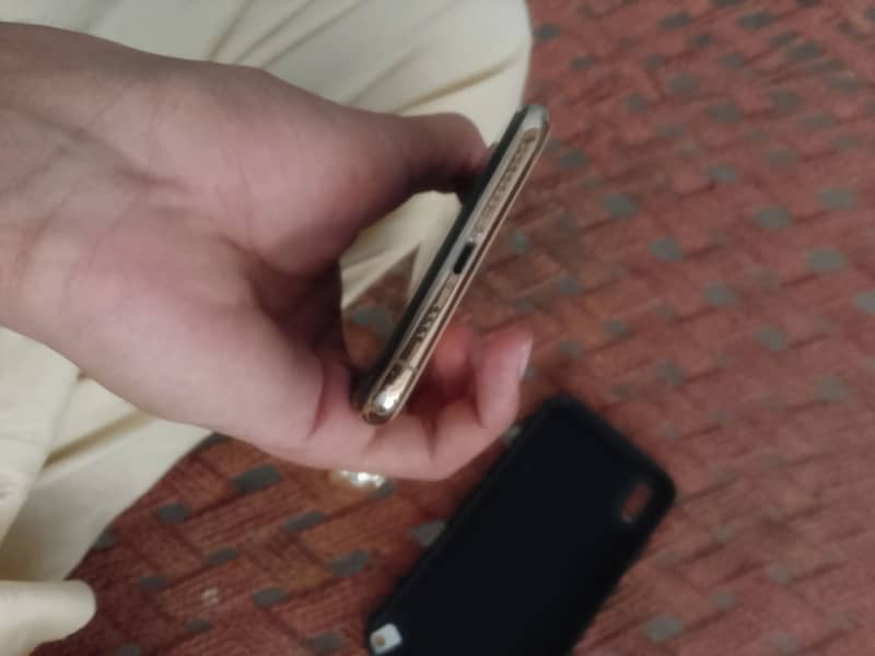 Apple iPhone XS Max 8