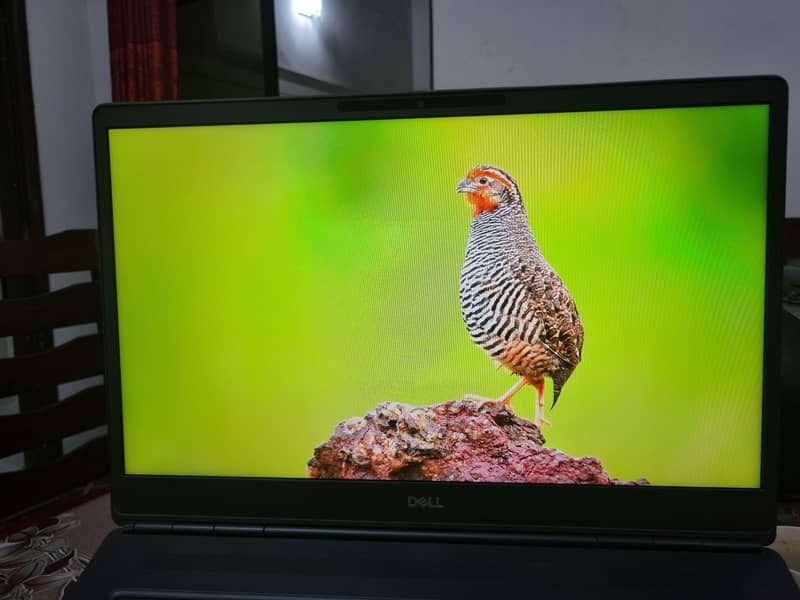 Dell precision - 7760 5