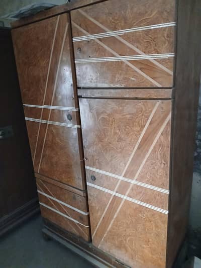 Iron Almari Heavy at Throw Away Price-03334239020