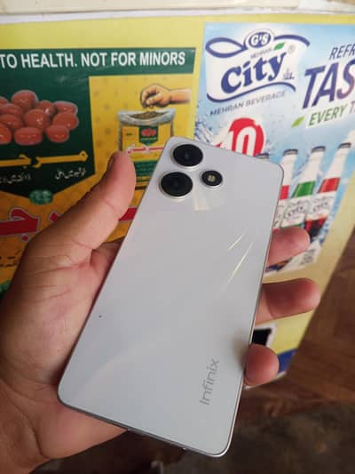 Infinix Hot 30