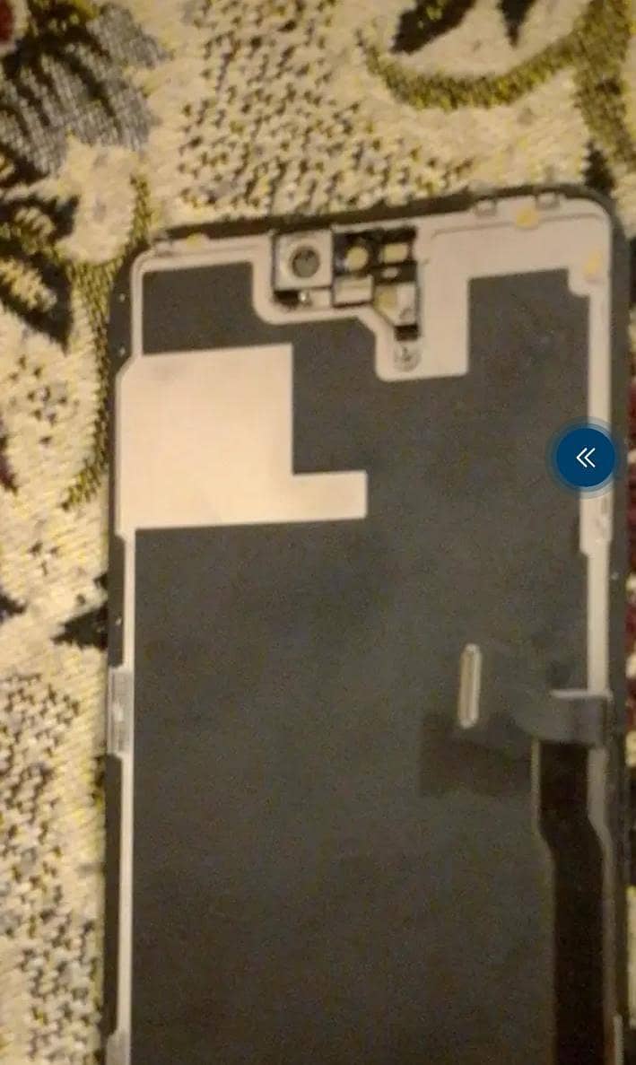 Apple iPhone 14 Pro Max 1