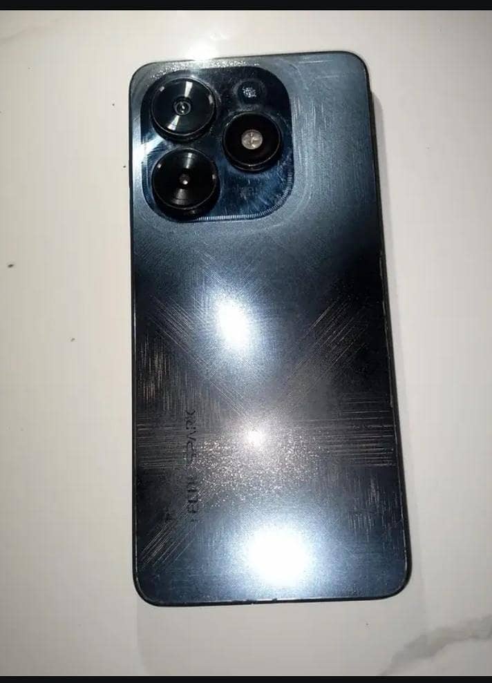 Tecno Spark 20C 0