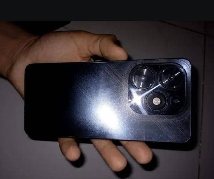 Tecno Spark 20C 1