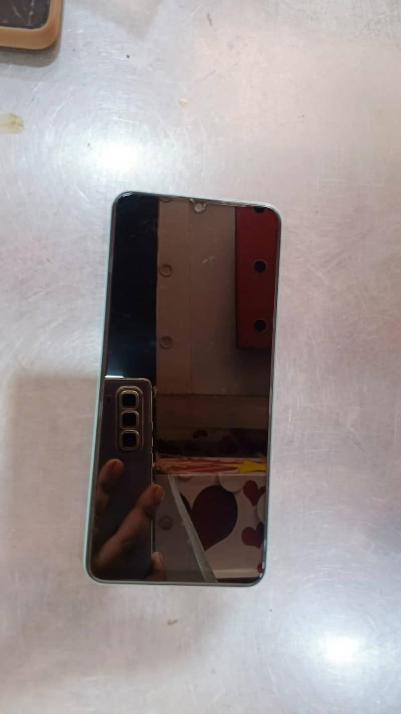 Realme C51 2