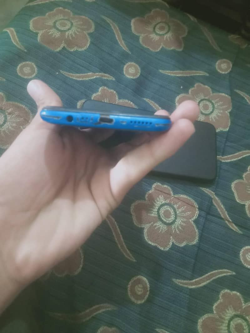 Realme 5s 3