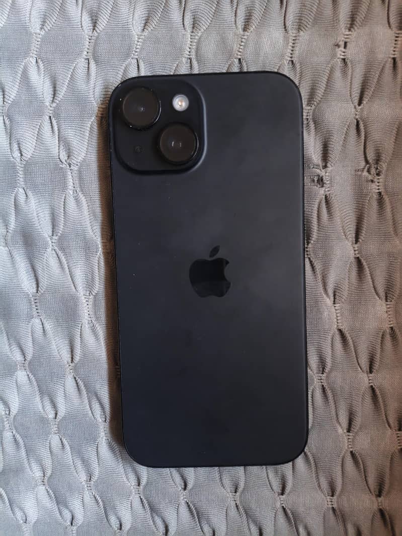 Apple iPhone 15 1