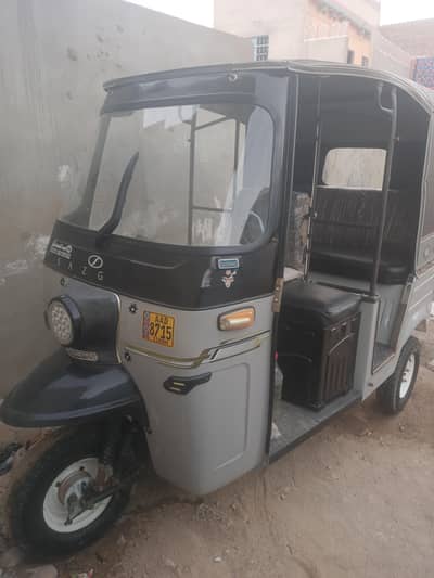 Sazgar 2025 Model 14k Driven Seal Engine Karachi Number AAD 8715