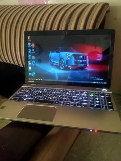 i5 3rd Gen - 8GB RAM - 320GB - 15.6" - Backlit Keyboard