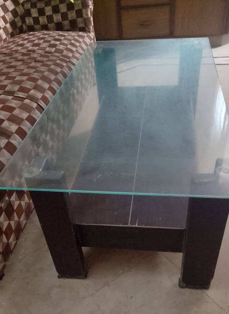 TV Lounge Table 1