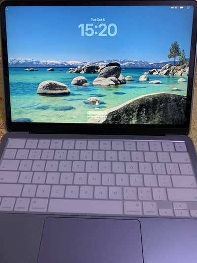 Macbook neo 8/256