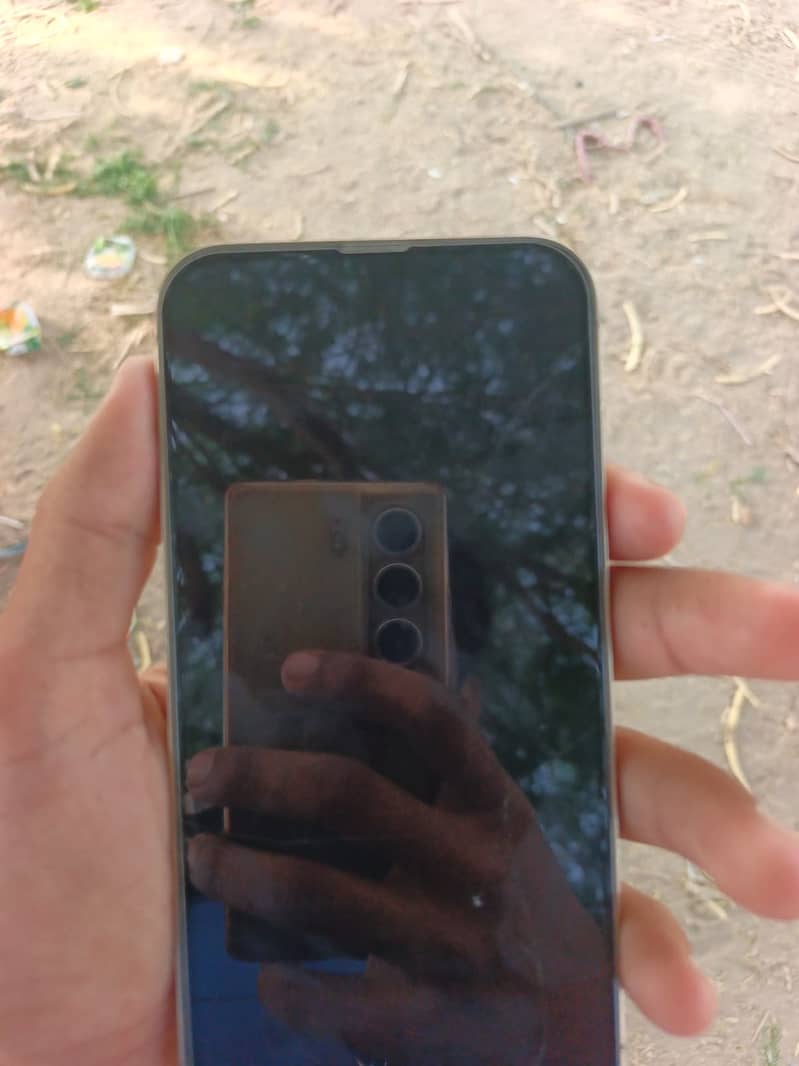 Apple iPhone 13 Pro Max 5