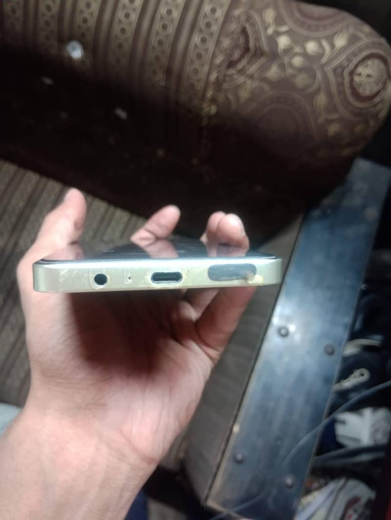 Samsung Mobile A06 2