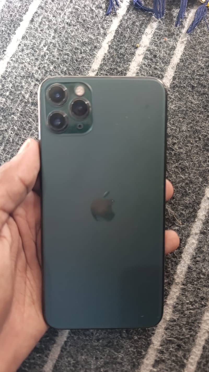 Apple iPhone 11 Pro Max 0